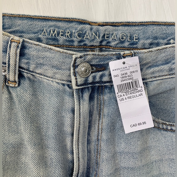 AE High-Waisted Mom Jeans - Picture 4 of 6